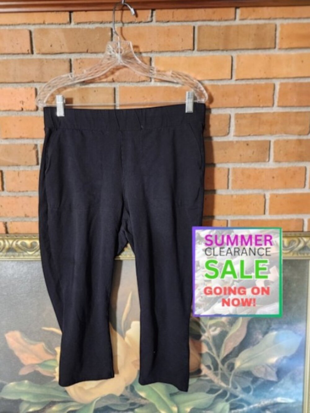 torrid Black Stretch Pull-On Capris 2x